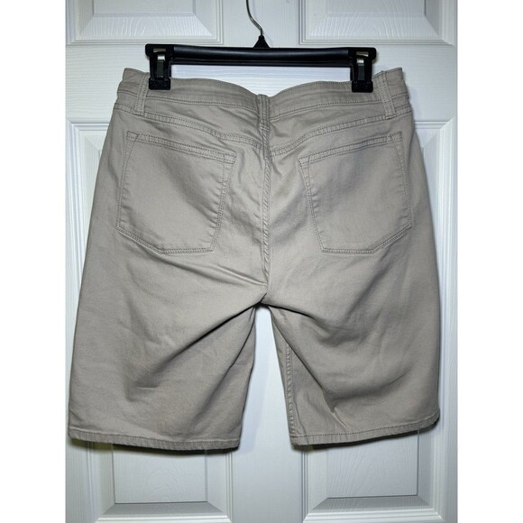 LEE RIDERS Women’s Mid Rise Bermuda Shorts Light Tan Size 10 NWOT - Picture 5 of 5